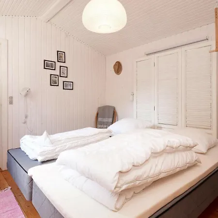 Holiday home Holiday V *