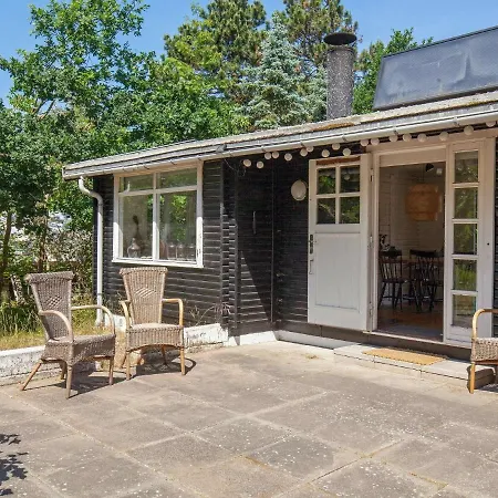 Holiday V Holiday home *